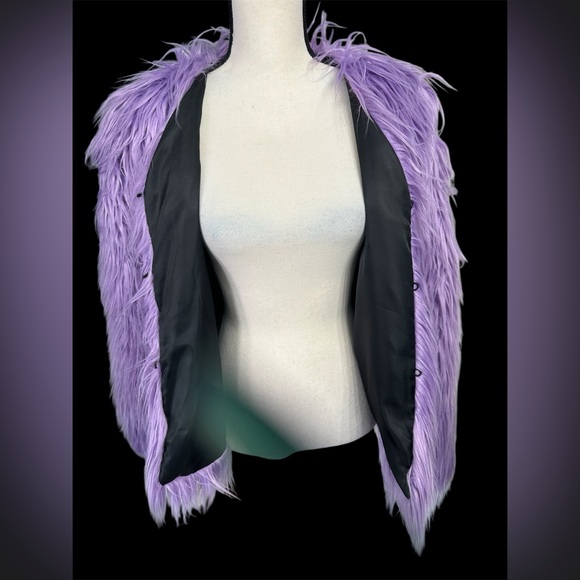 QIYE Faux Fur Teddy Jacket - Picture 3 of 6